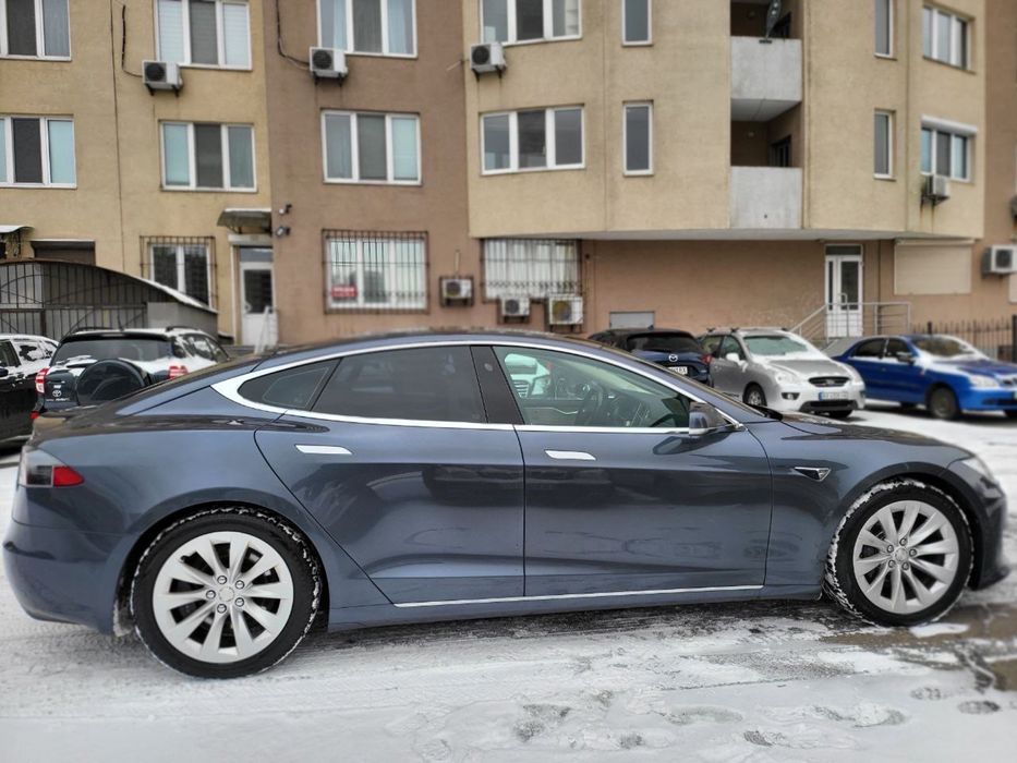 Tesla Model S 75D 2017p з Норвегії без ДТП