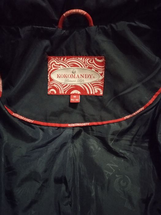 Пальто-пуховик капюшон мех енота, M(44-46) Б/У отличное состояние