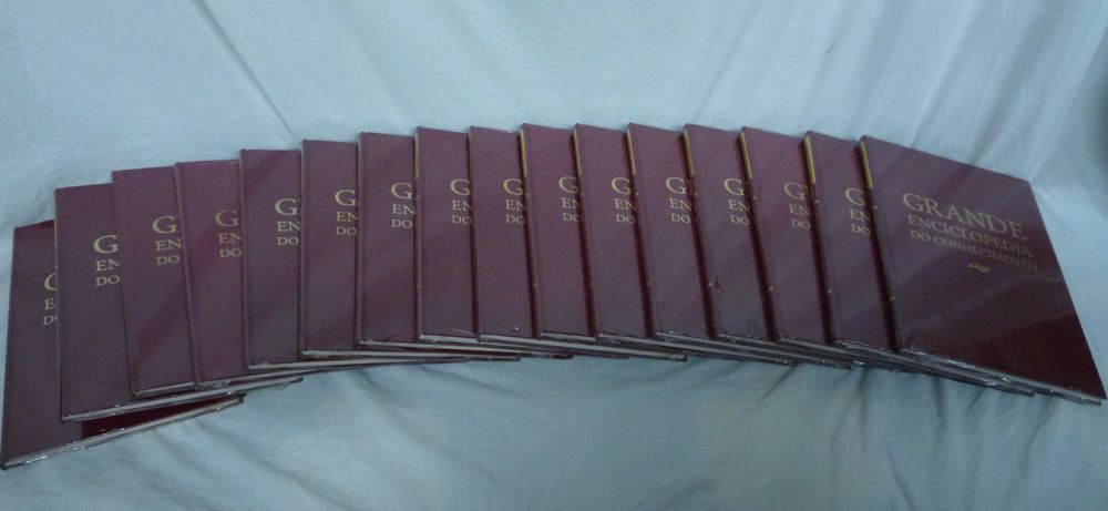 Livros didáticos, conhecimento e estudo