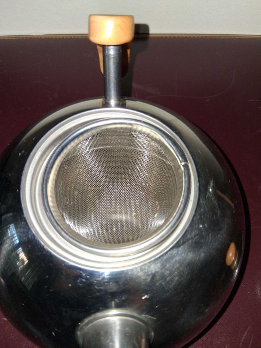 Chaleiras em bom estado de conservação