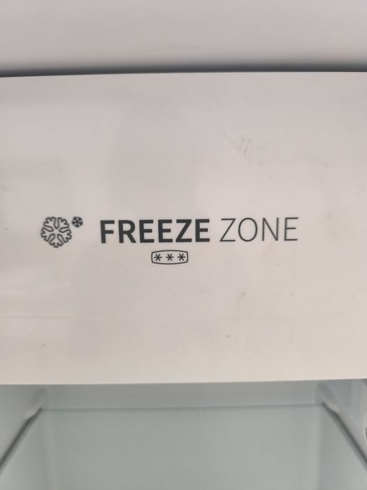 Mini frigorífico Hisense 75L