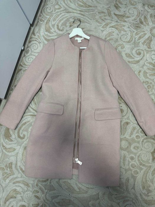 Нове камемірове пальто від H&M  S XS