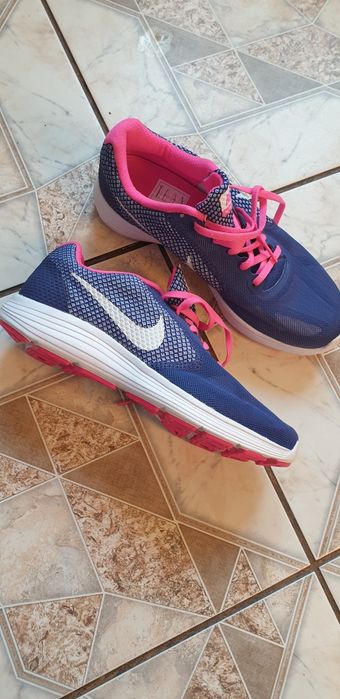 Buty sportowe nike