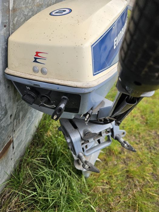 Silnik zaburtowy 4km Evindure