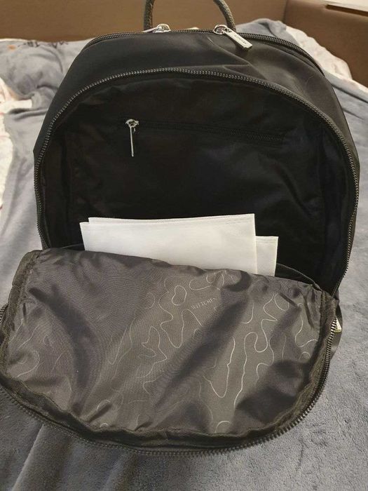 Рюкзак для ноутбука 13"/14" з сріблястою блискавкою чорний