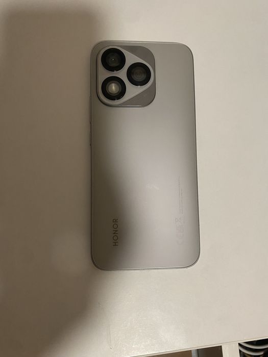 Honnor 400 Lite 256GB