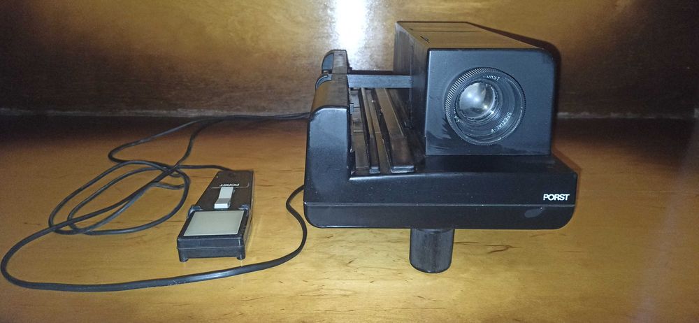Rzutnik slajdów Porst Dia-Automat 3004 z pilotem – vintage sprzęt