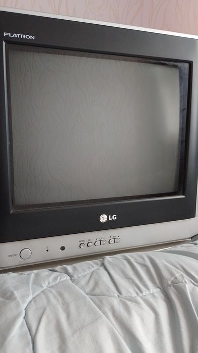 Телевізор кольоровий