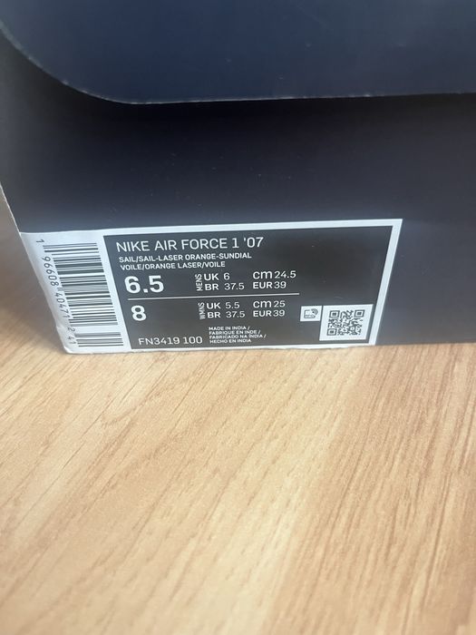 Nike air force 1.  39
