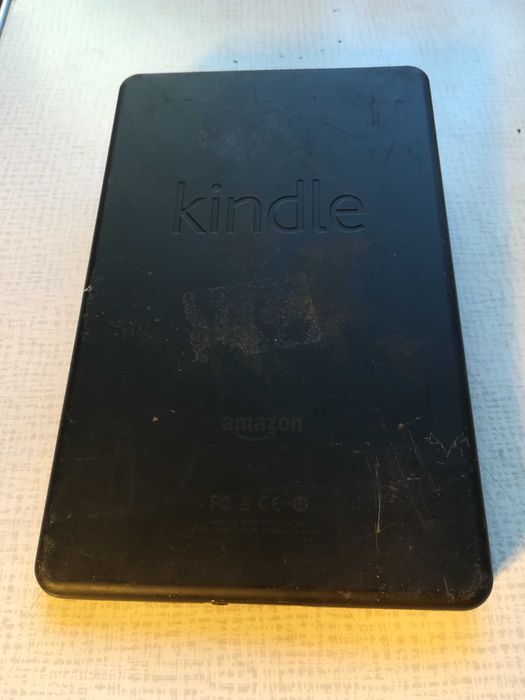Планшет   Kindle Amazon D01400  не рабочий  7" дюймов