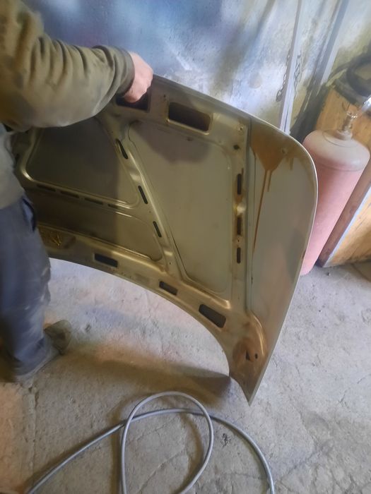 Продам капоть после дтпе ваз 2110