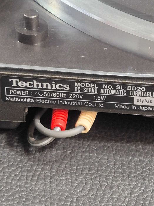 Gramofon Technics sl-bd20