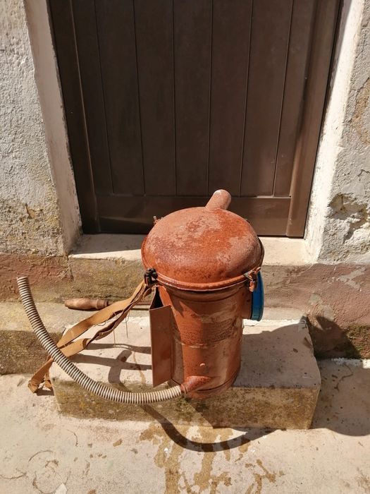 Torpilha de enxofrar antiga, HIPÓLITO.