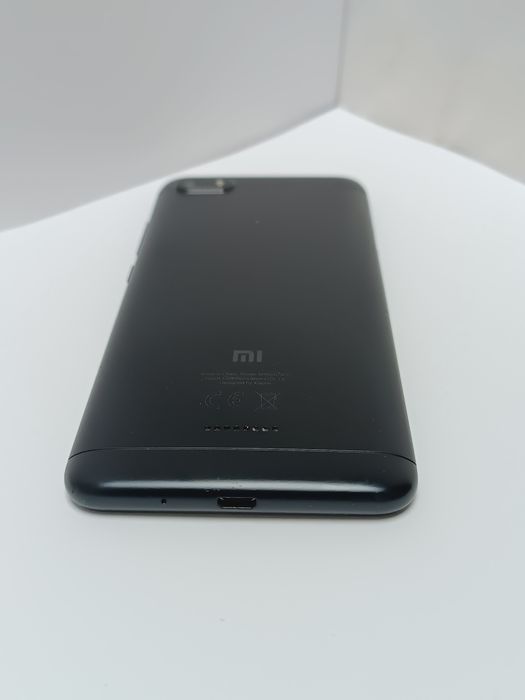 Продам смартфон Redmi 6A