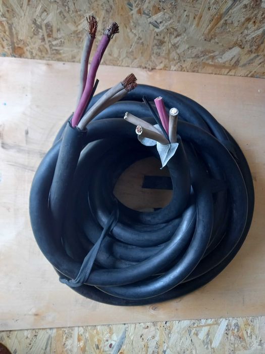 Кабель силовий 4-х жильний КРШС;  3-х жильний 3х2.5