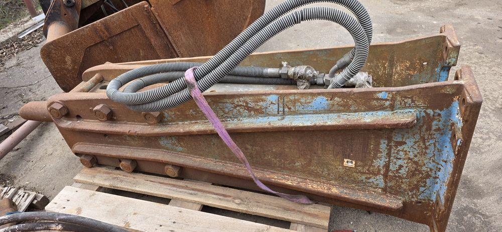 Młot hydrauliczny 1000kg