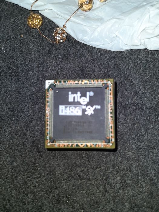 Процессор для коллекции.В рдной коробочке с орг стекла