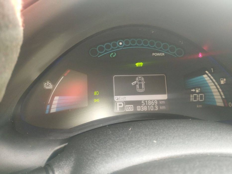 Аренда авто Nissan Leaf 24 квт