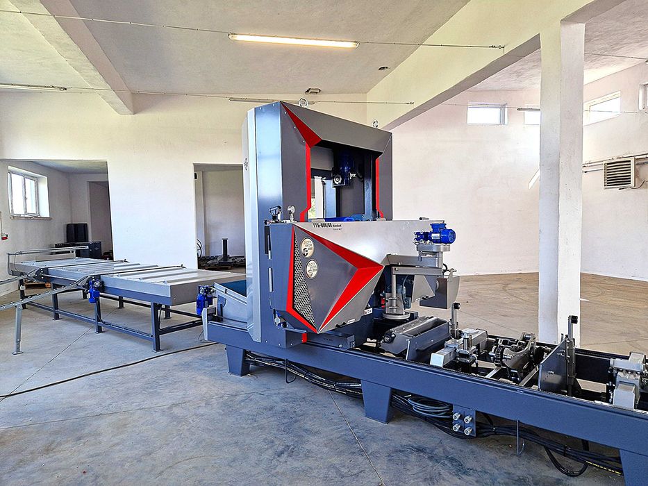 Przemysłowy trak taśmowy piła 60 mm koła 800mm TTS-800 nowy model