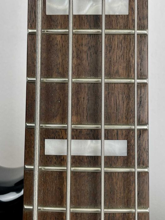 Squier Classic Vibe Jaguar Bass - 3-Color Sunburst