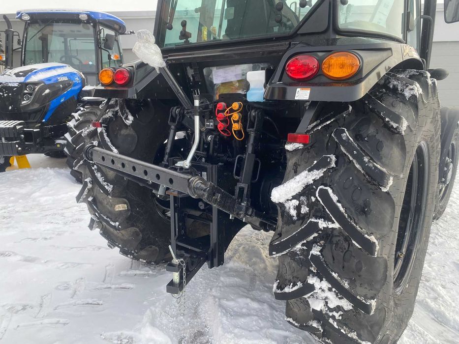 Ciągnik Rolniczy Solis S60 Limited Edition Black 58KM Kabina Klima AWD