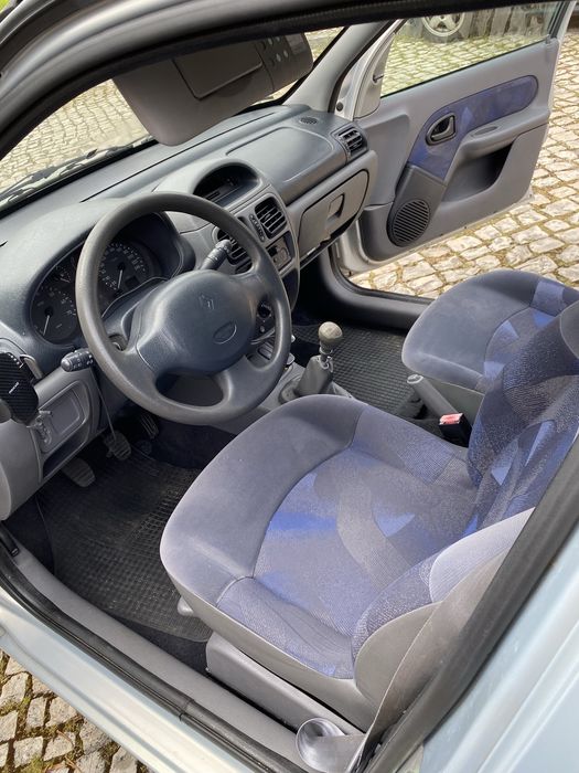 Renault Clio II 1.2 Gasolina • 108 mil km • Excelente Estado