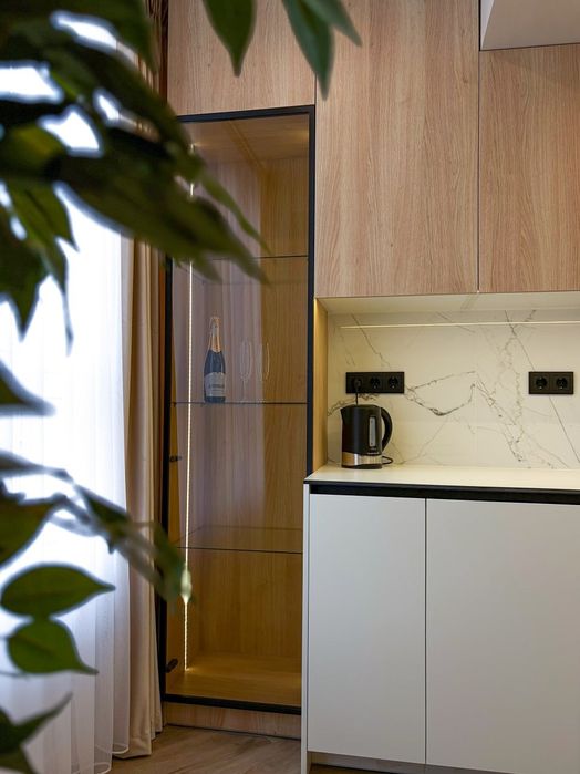 2-новобудова біля ТЦ Майдан з добротним ремонтом!