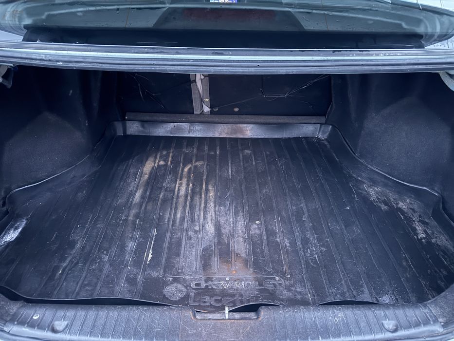 Шевроле Лачетті 1.8 газ/бензин