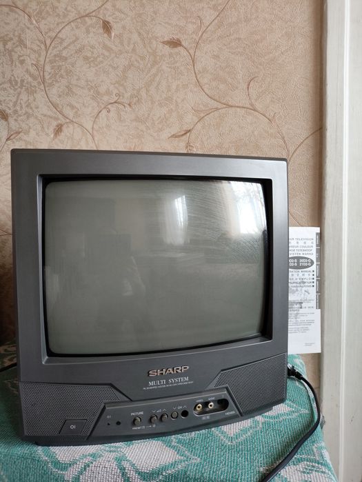 Телевизор Sharp бу