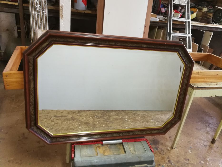 Muldura peça manual