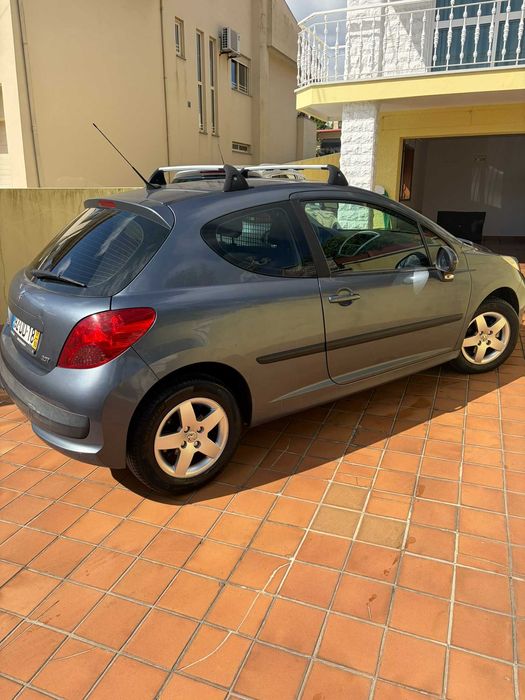 Peugeot 207 1.6 HDI