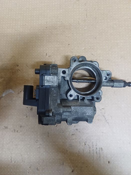 Дросільна заслонка заслінка Fiat Doblo Bravo II Freemont  Sedici Alfa Romeo 147 159 Giulietta  Brera Lancia Delta Musa Opel  Vauxhall Combo D 1.6 CDTi