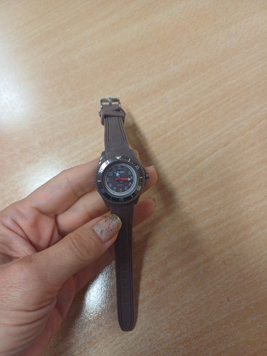 Zegarek dziecięcy am-pm