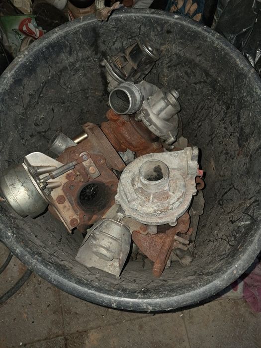 Vendo vários turbos