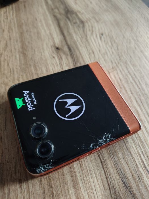 Motorola razr 50