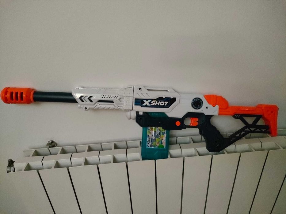 ZURU Pistola com munições Turbo Fire Excel X-Shot