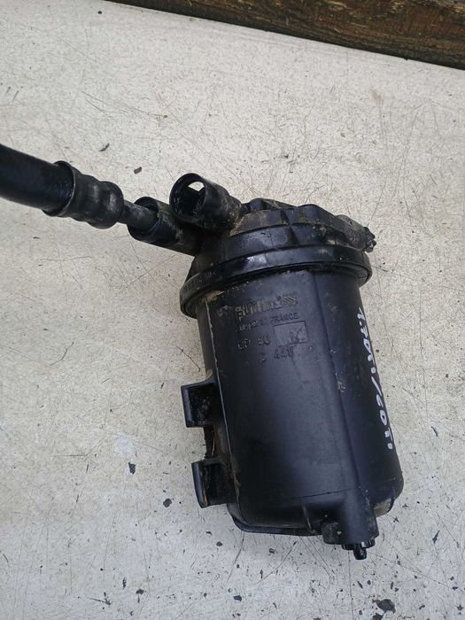 Obudowa filtra paliwa GM 9227756 Opel Corsa C Combo C Astra H III 1.7 DTI / CDTI