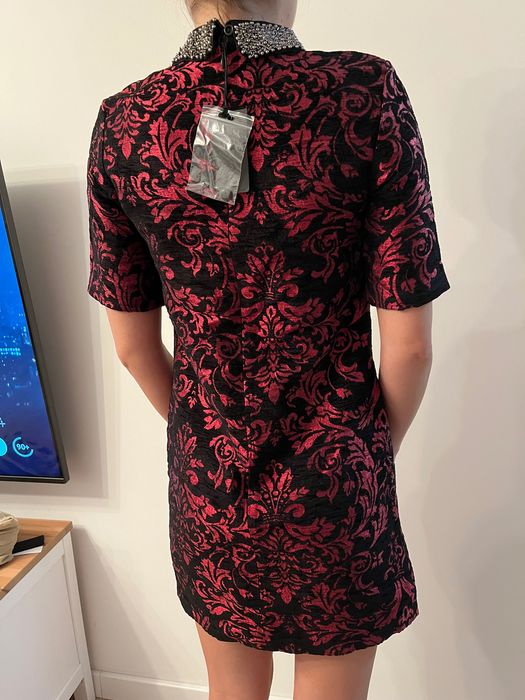 XS 34 Astrid Black Label sukienka z kołnierzykiem