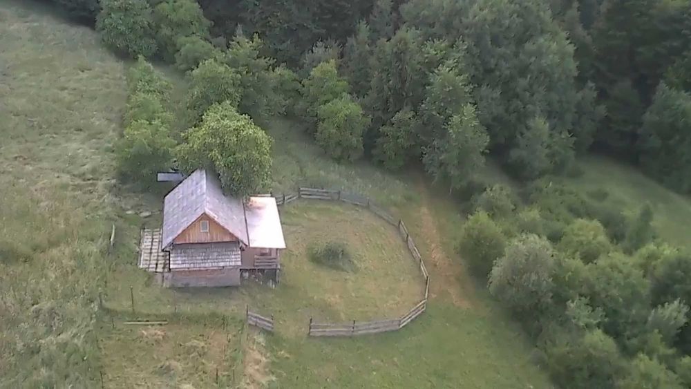 Domek letniskowy na odludziu
