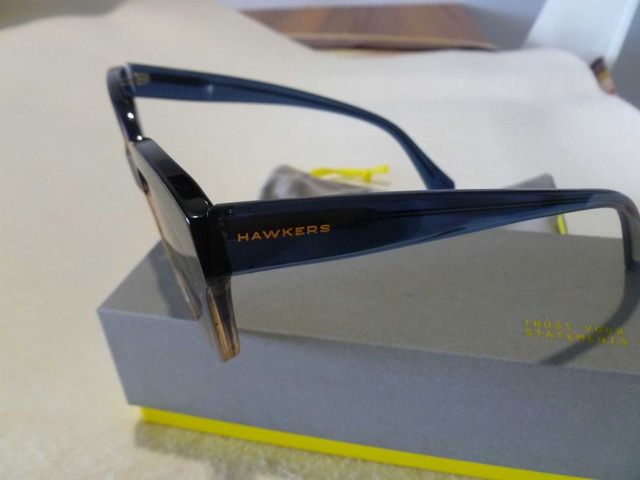 Óculos sol Hawkers originais