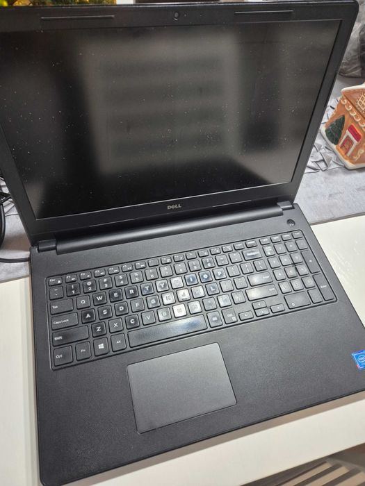 Dell inspiron 15 model 3552 na części