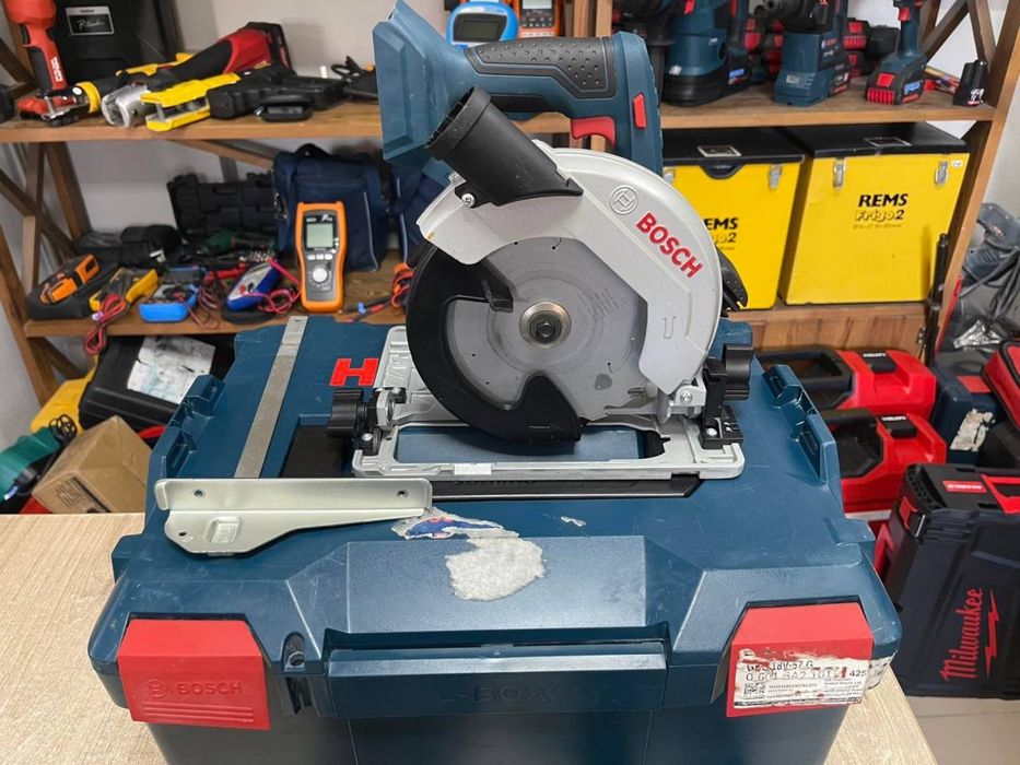 Bosch GKS 18V-57 G / Акумуляторна дискова пила Бош