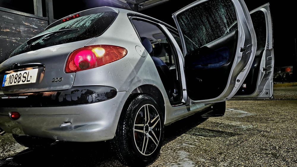 Peogout 206 ano 01 , vendo ou troco