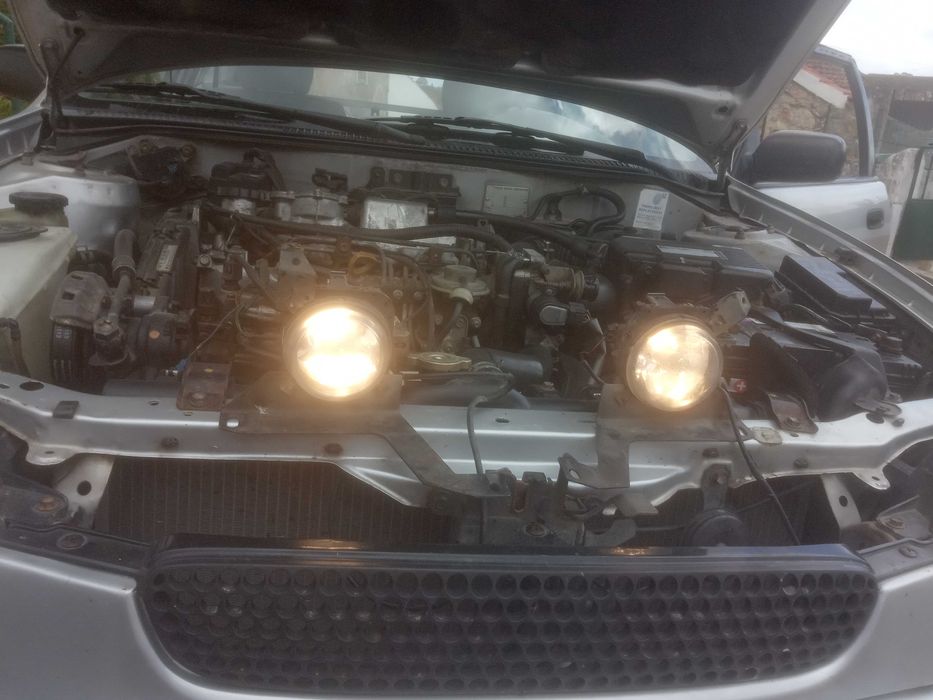 Faróis de nevoeiro universais