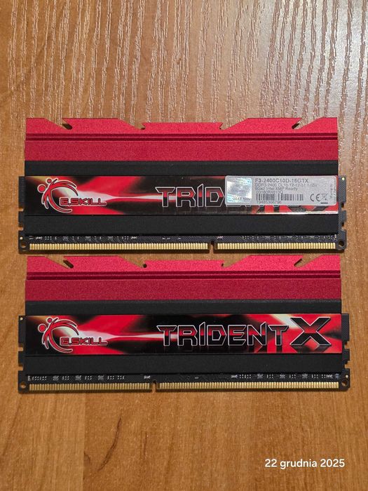 Pamięć RAM DDR3 16GB (2x8) 2400 CL10 G.Skill TridentX