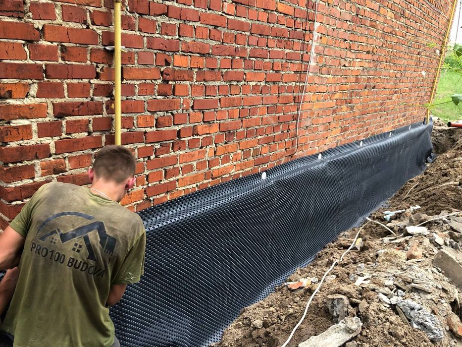 Гідроізоляція будинку.Утеплення фундаменту по всій Львівській області!
