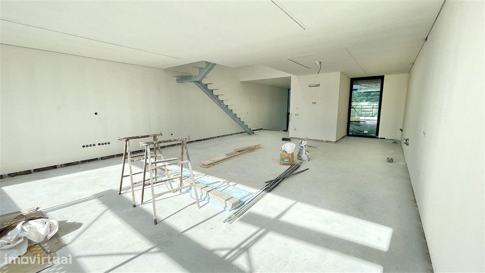 Moradia T3 novas em banda-Touguinhó-Vila do Conde