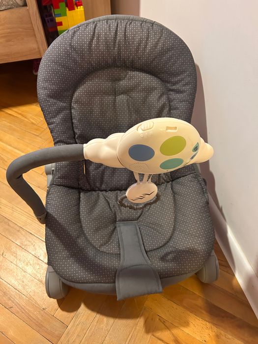 Pilnie Sprzedam  Leżaczek bujaczek Chicco Balloon Dots