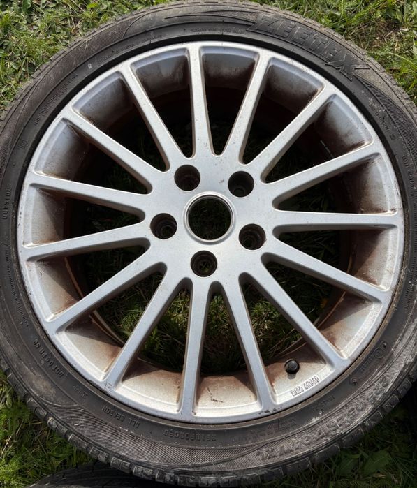 Alufelgi BORBET H 7Jx17 H2, Et45 z oponami