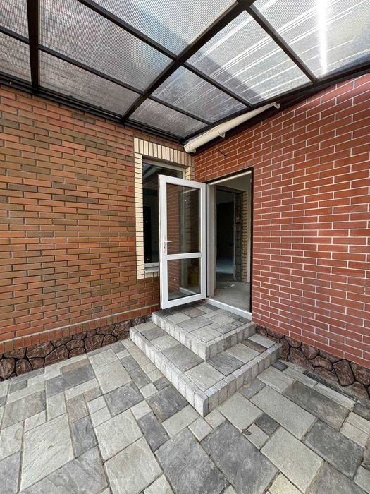 Продаж таунхаусу Фастівська.